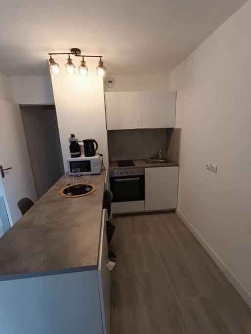 Appartement Tout Equipe 2 A 4 Couchages St Charles Μασσαλία Εξωτερικό φωτογραφία
